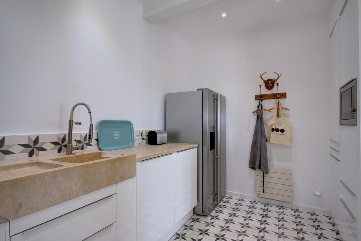 Magnificent Lisbon Apartment By Lovelystay Bagian luar foto